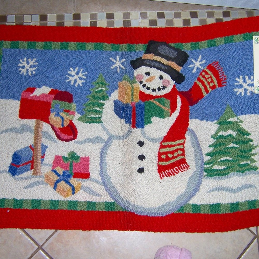 Handmade Hooked Rug Holiday Snowmen